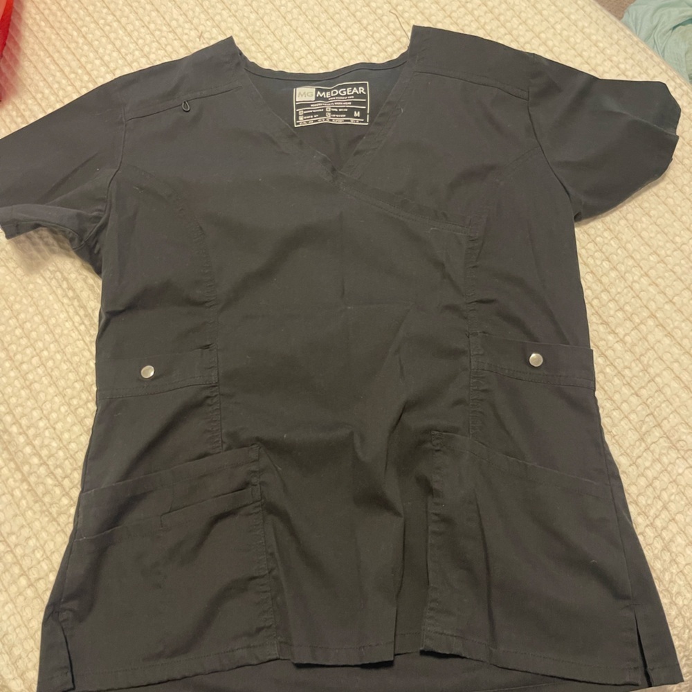 Women’s black scrub set